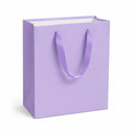 Sac cadeau 26 x 12 x 32 cm en papier violet avec anses ruban style sobre